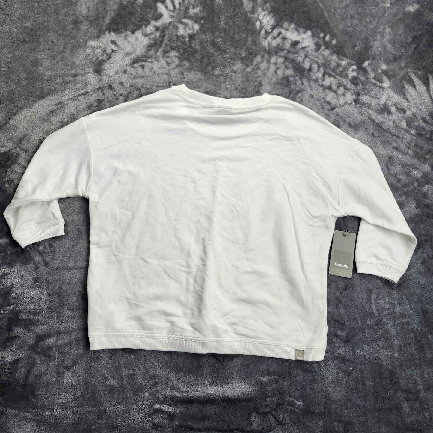 Bench Urbanwear Womens 3/4 sleeve loose fit White Sweater Top size Small