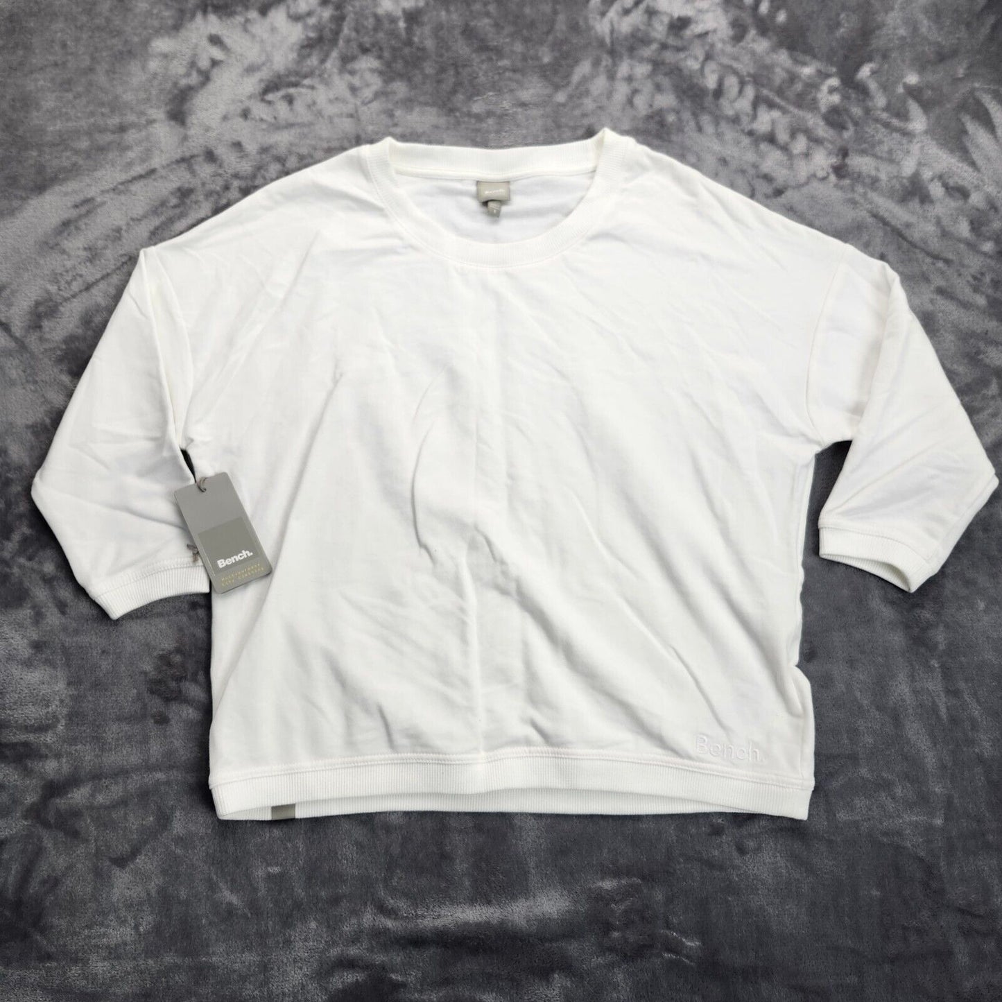 Bench Urbanwear Womens 3/4 sleeve loose fit White Sweater Top size Small