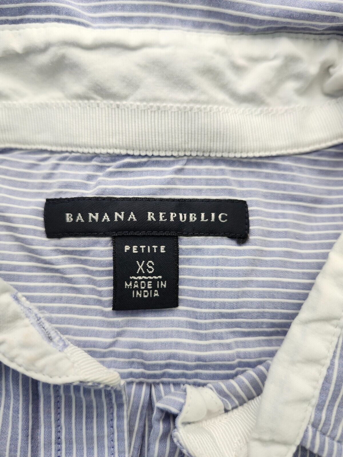 Banana Republic womens button up dress shirt Petite XS