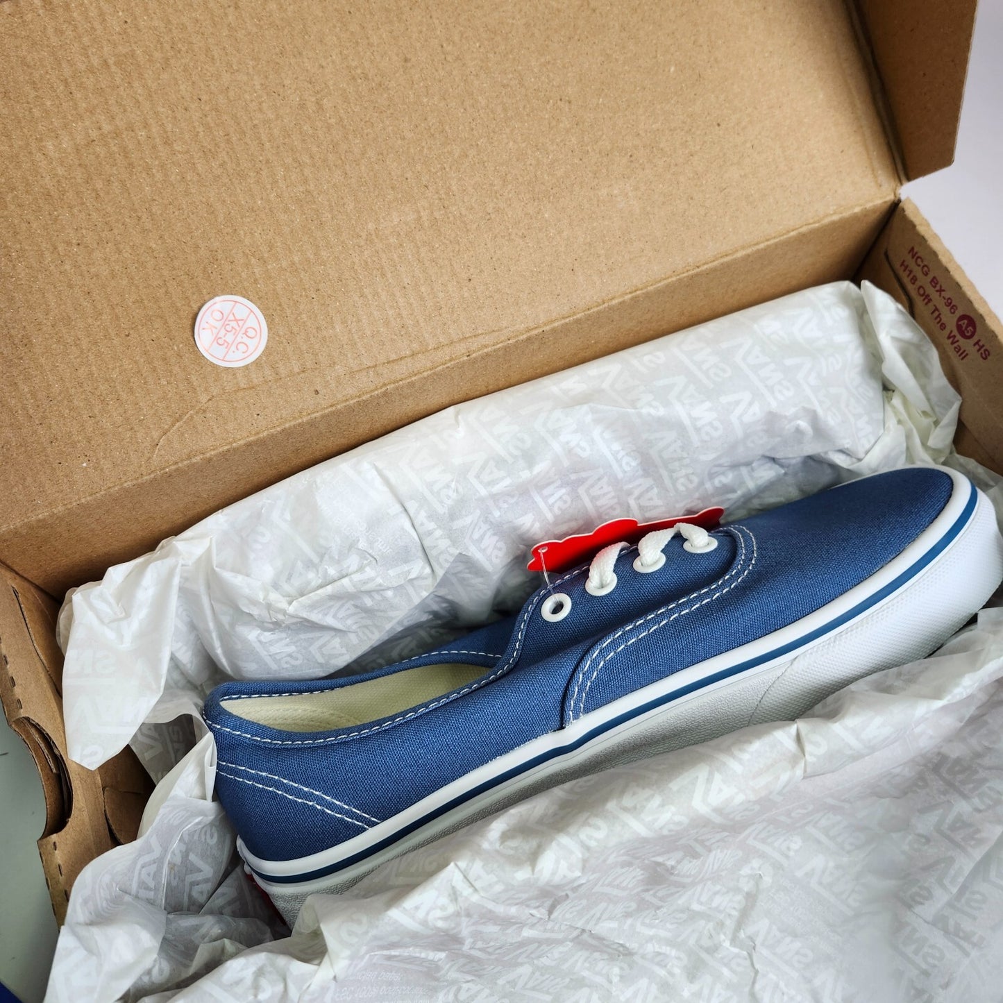 VANS MEN'S AUTHENTIC CANVAS NAVY VN000EE3NVY Size 5.5 / 7