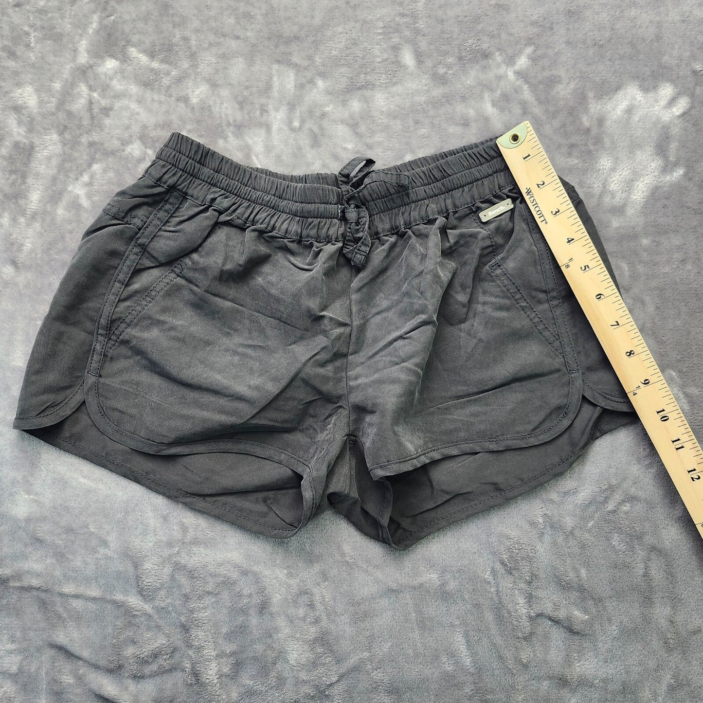 NWT Bench Urban Wear Womens Loose fit Active shorts Size Small BLK