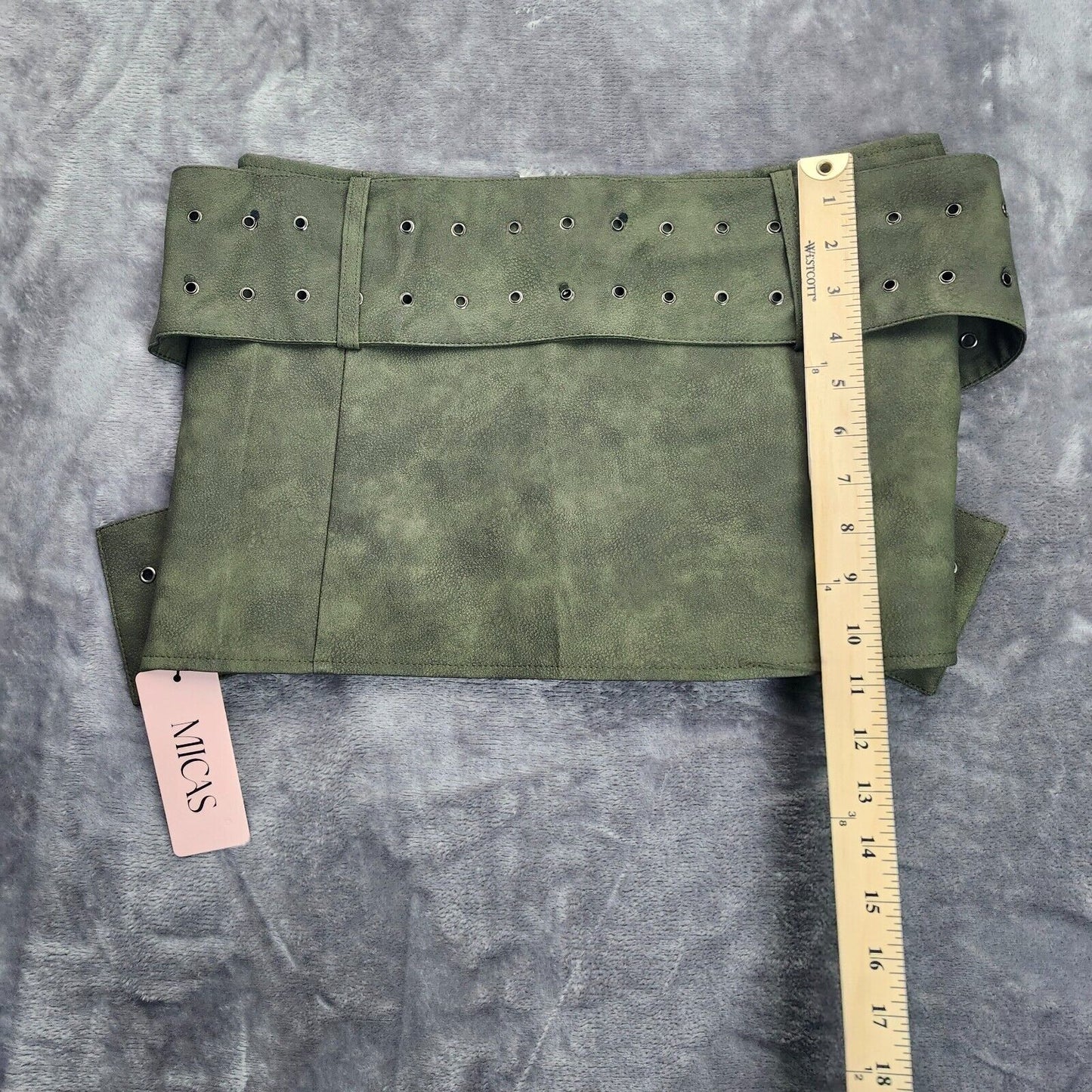 MICAS Women's Faux Leather Green Crossover Belt Mini Skirt Medium