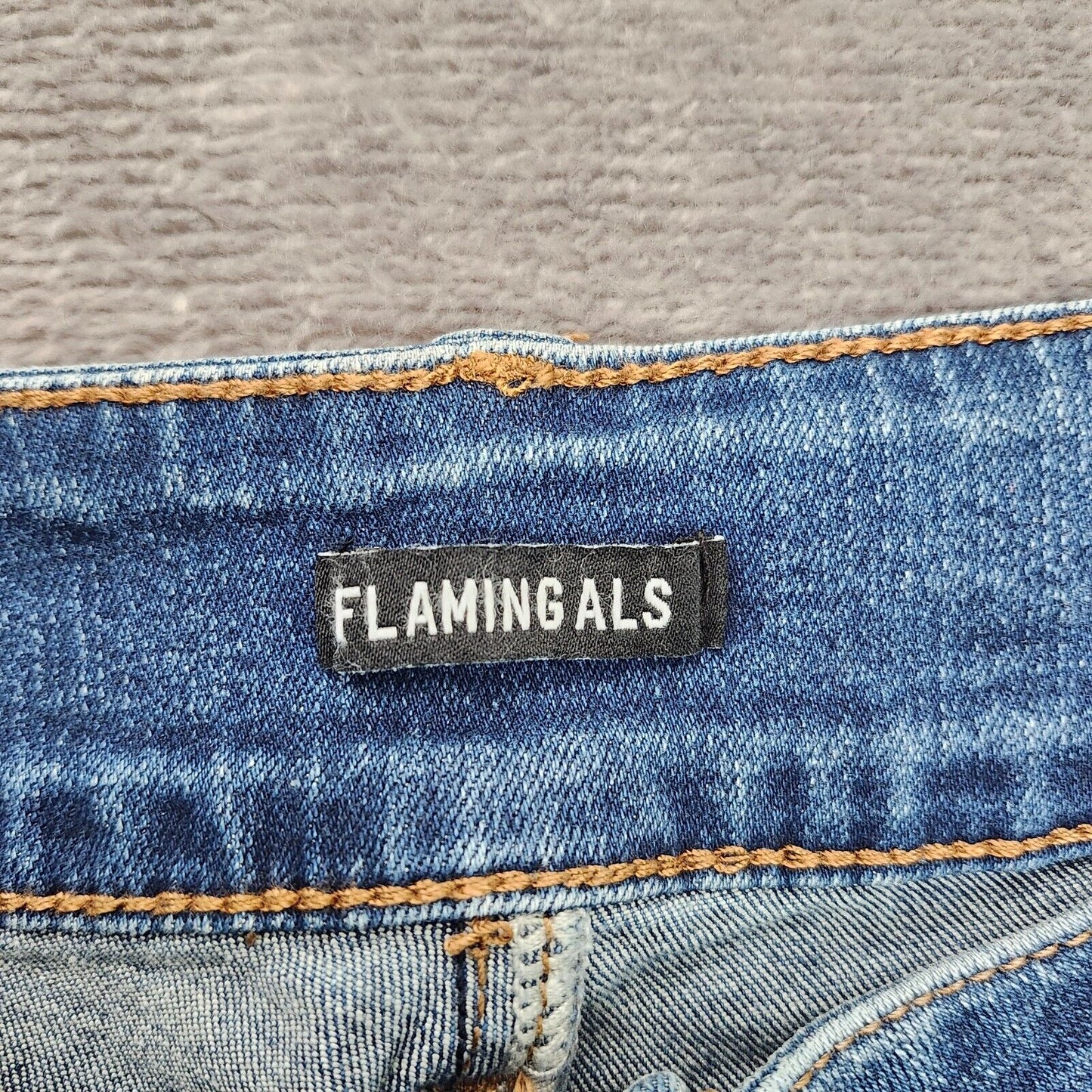 Flamingals Women's Straight Leg Faded Blue Jeans Vintage Style Size Large
