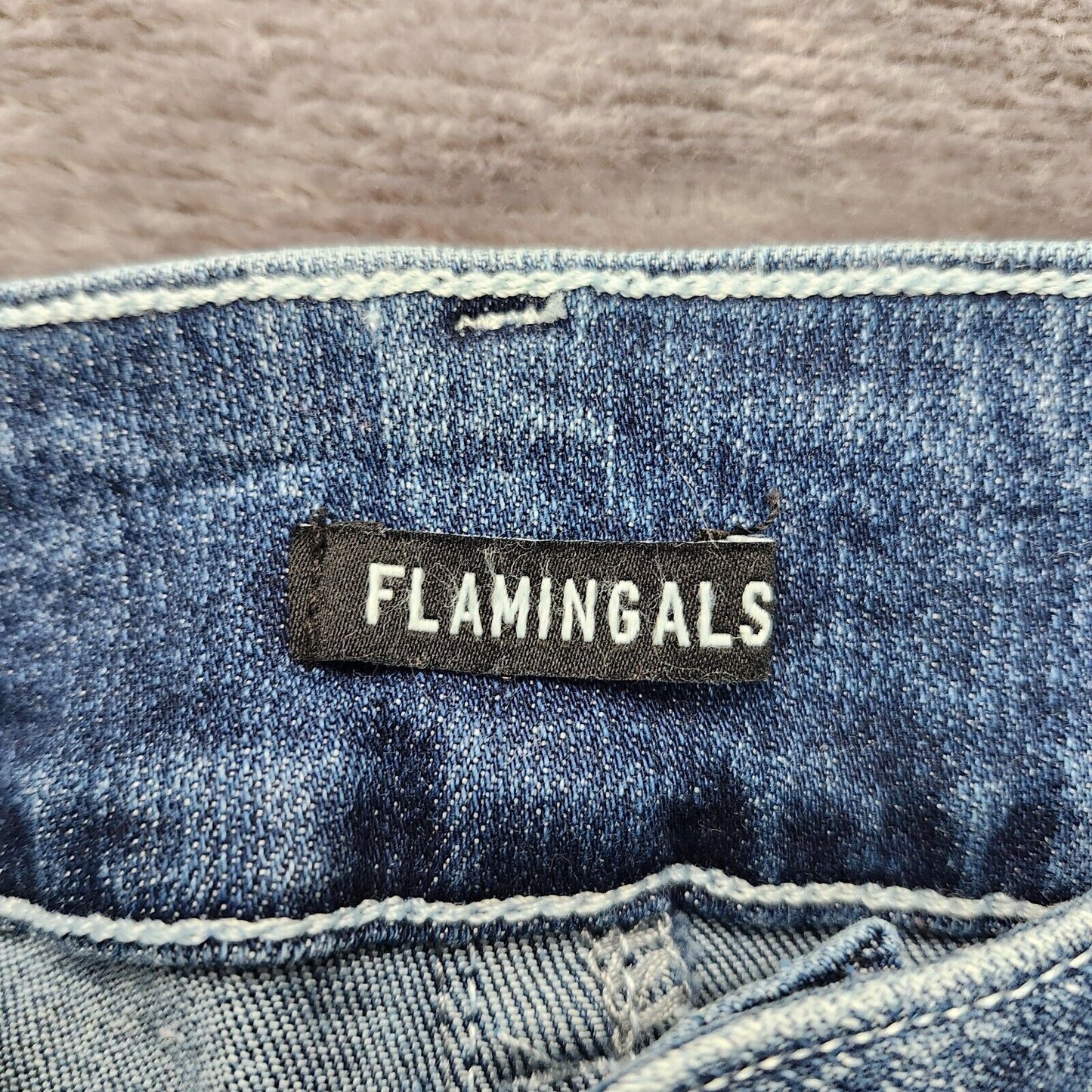 Flamingals Women's Mid Rise Straight Blue Jeans Large