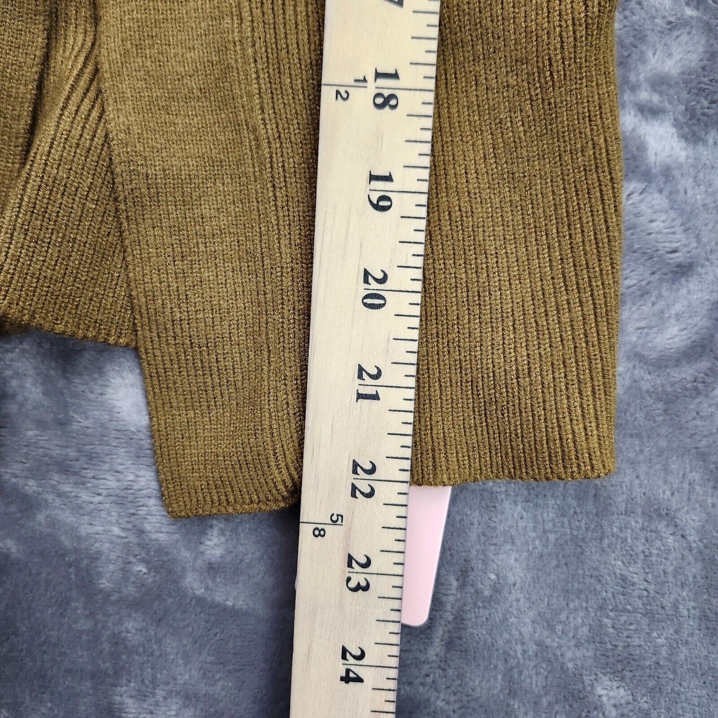 Micas Womens V-neck Brown Sweater Cardigan with gold Button Size Medium