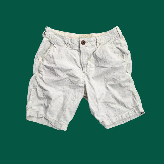 Hollister Men's (28) White Classic Fit Chino Shorts, Epic Flex, Hits at the Knee