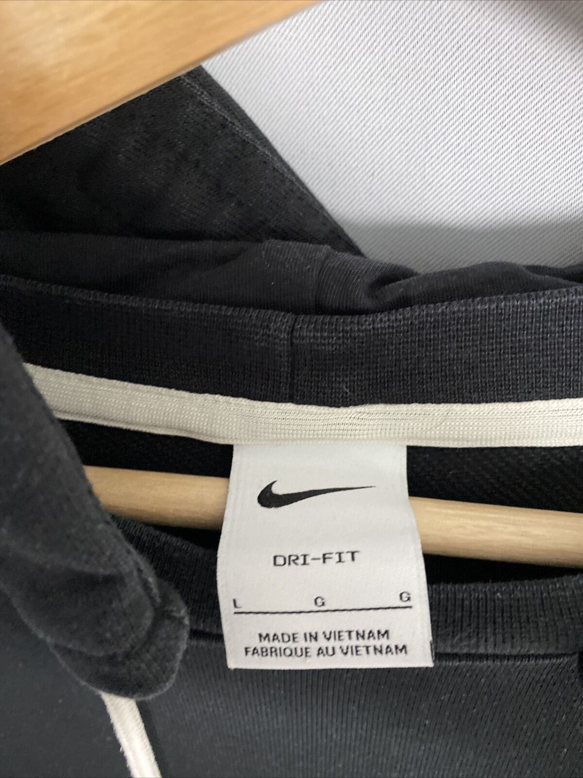 Nike Dry fit Hoodie With Basketball Patches Size Large