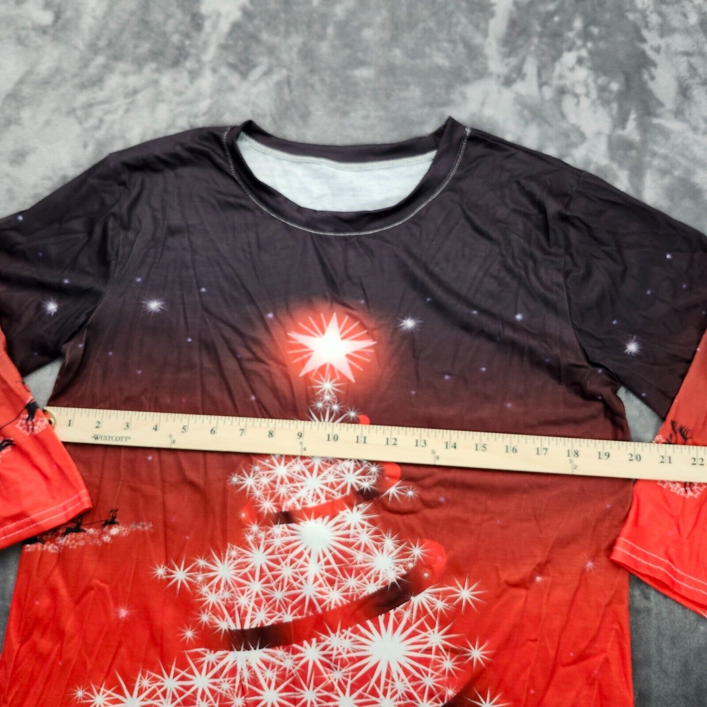 Women’s Long Sleeve Christmas Tree Print Shirts Loose Tunic Tops Medium