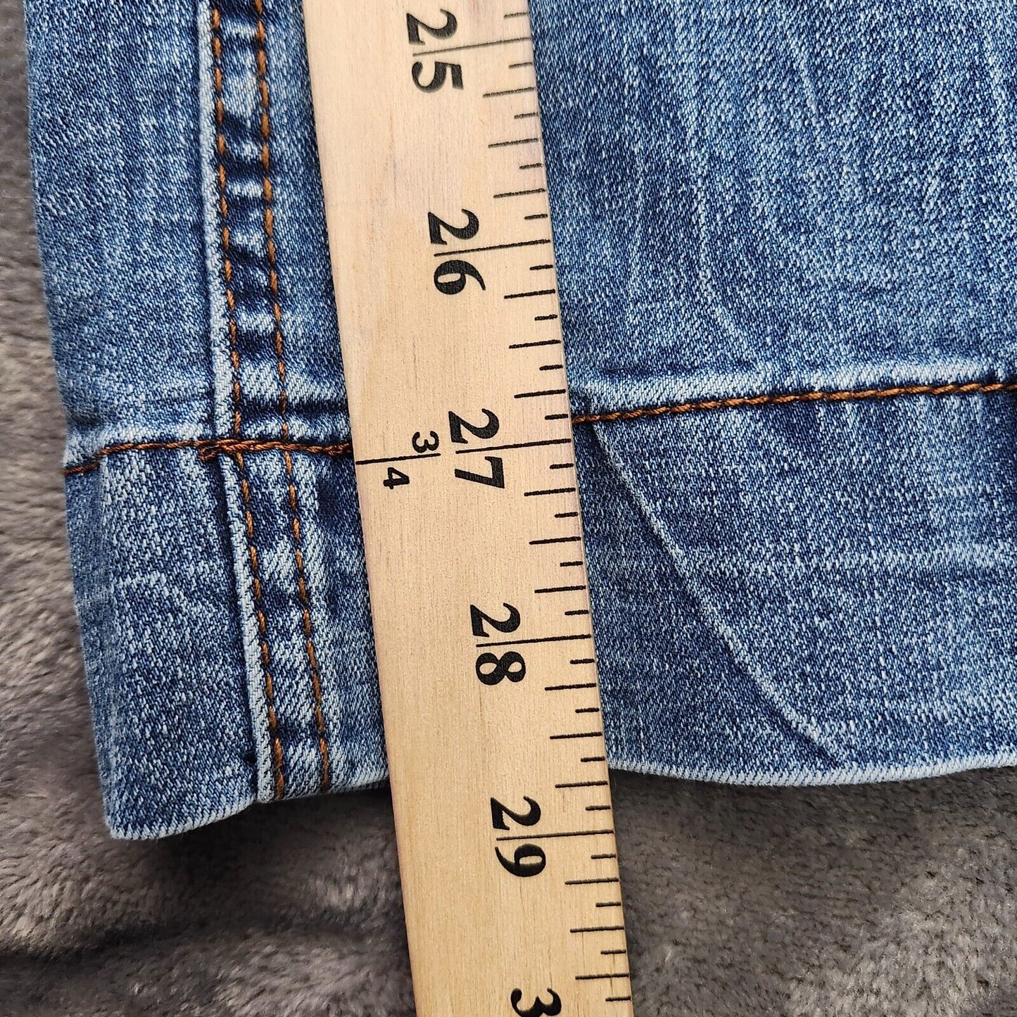 Flamingals Women's Straight Wide Leg Faded Blue Jeans Size Small