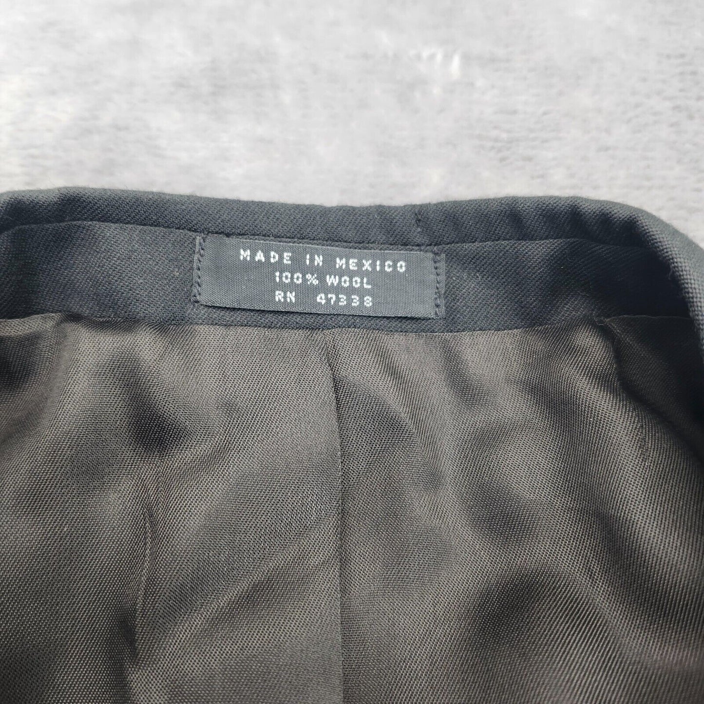 100% Wool Men's Tuxedo Set Jacket Size 40 Long, Pants 34
