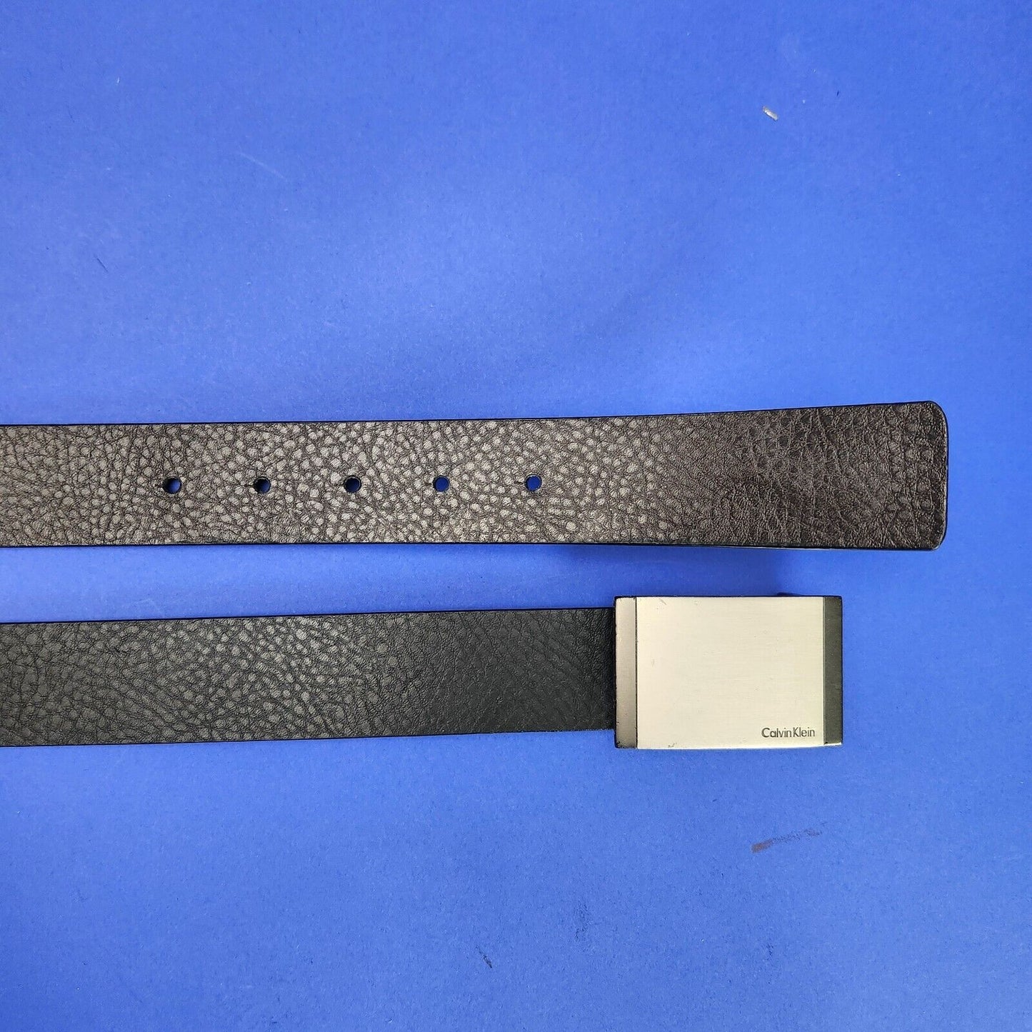 Calvin Klein Men's 36mm Genuine Leather Minimalistic Buckle Belt Black