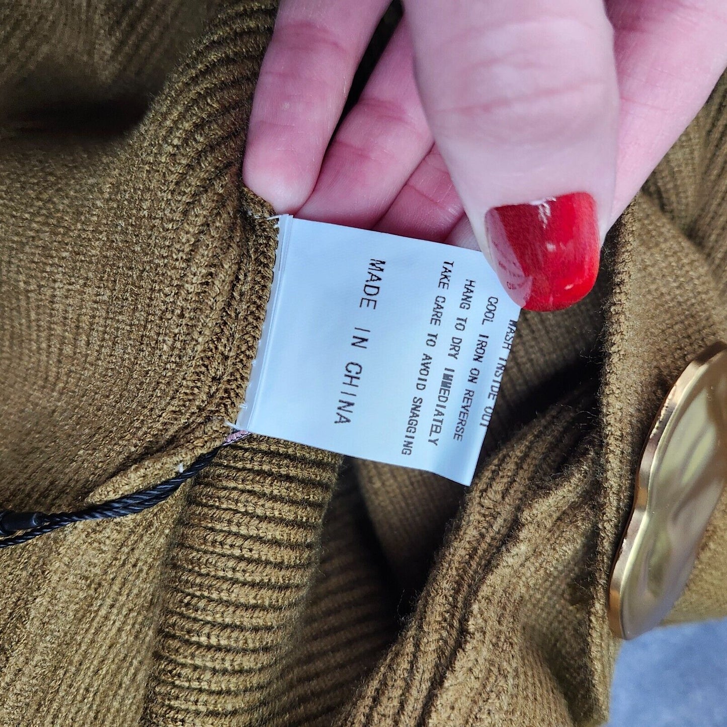 Micas Womens V-neck Brown Sweater Cardigan with gold Button Size Medium