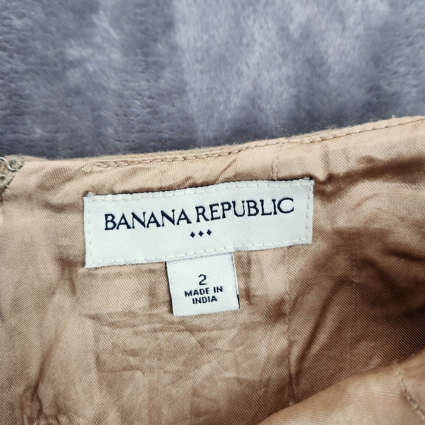Banana Republic Womens Skirt sz 2 Beige A Line Pleated Pockets Wool Blend Button