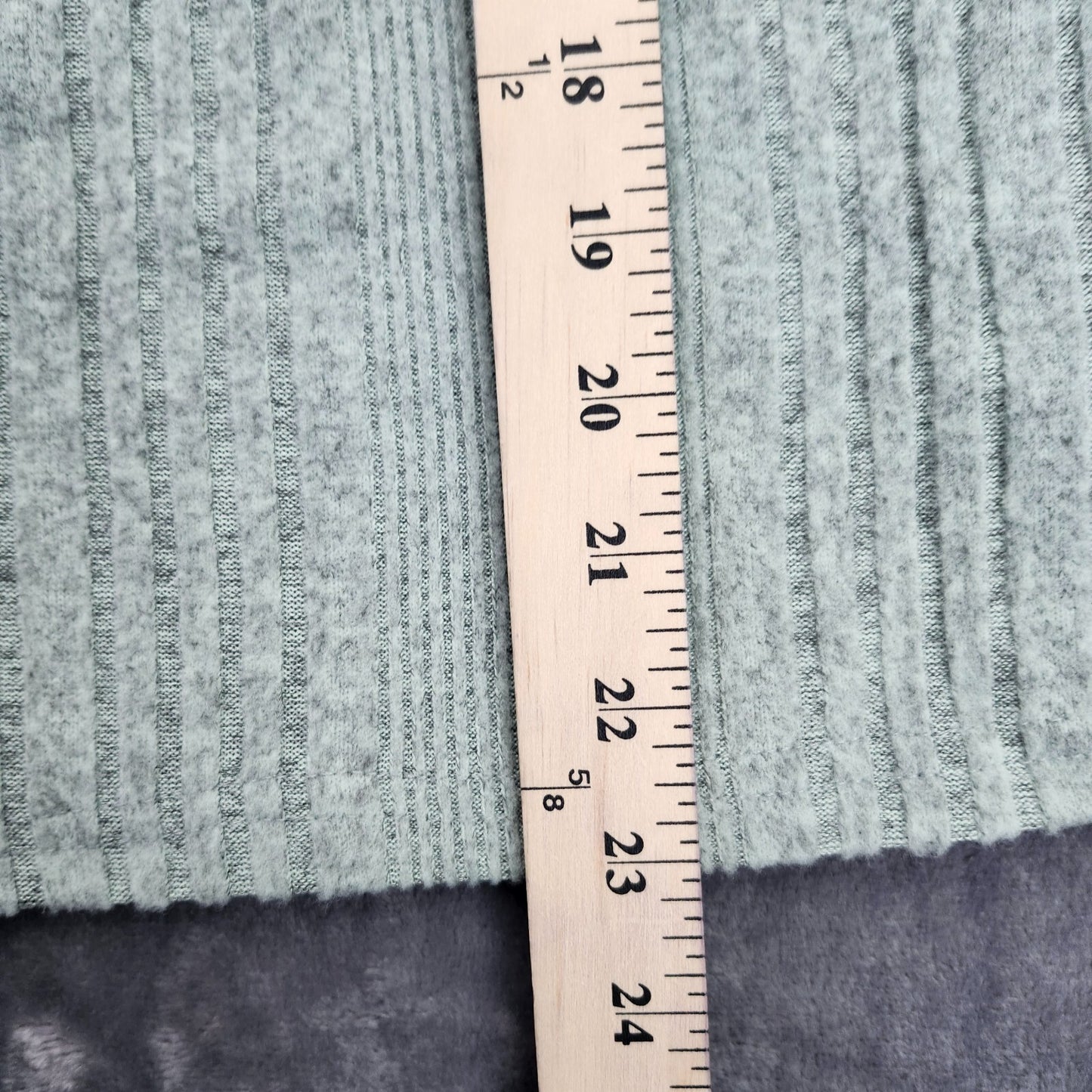 CUPSHE Womens Sage Ribbed V-Neck Long Sleeve Tee Medium