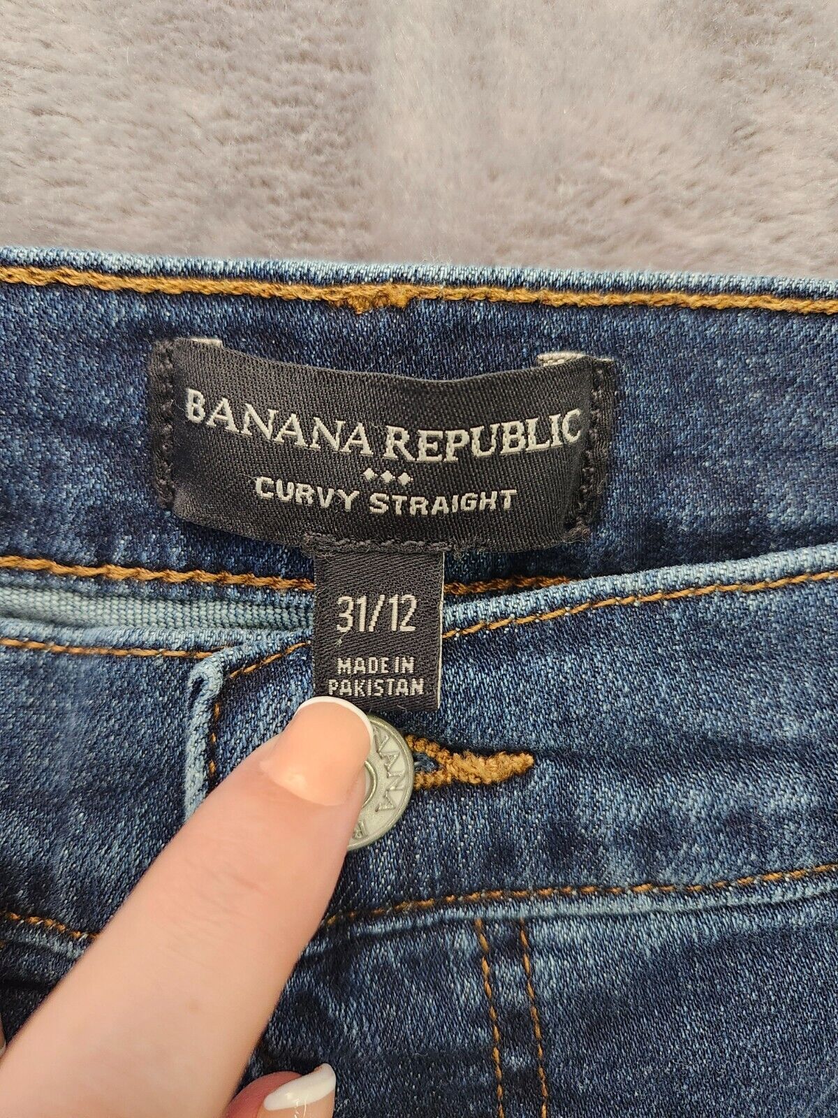 Banana Republic Curvy Straight Fit Womens Jeans size 31/12