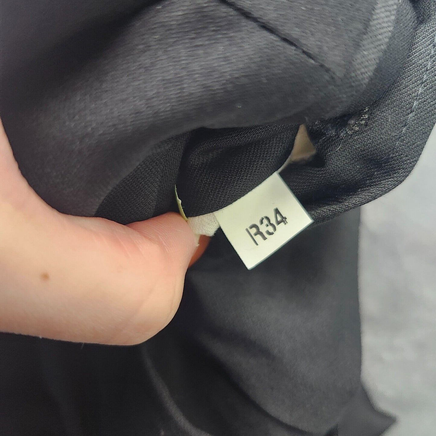 NWT Tommy Hilfiger Black Suit Set Jacket 100% Wool 41 Regular, Pants 34 Regular