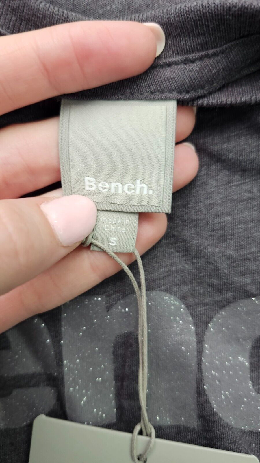 Bench Urban Wear Womens Scoop neck long sleeve Size small Gray