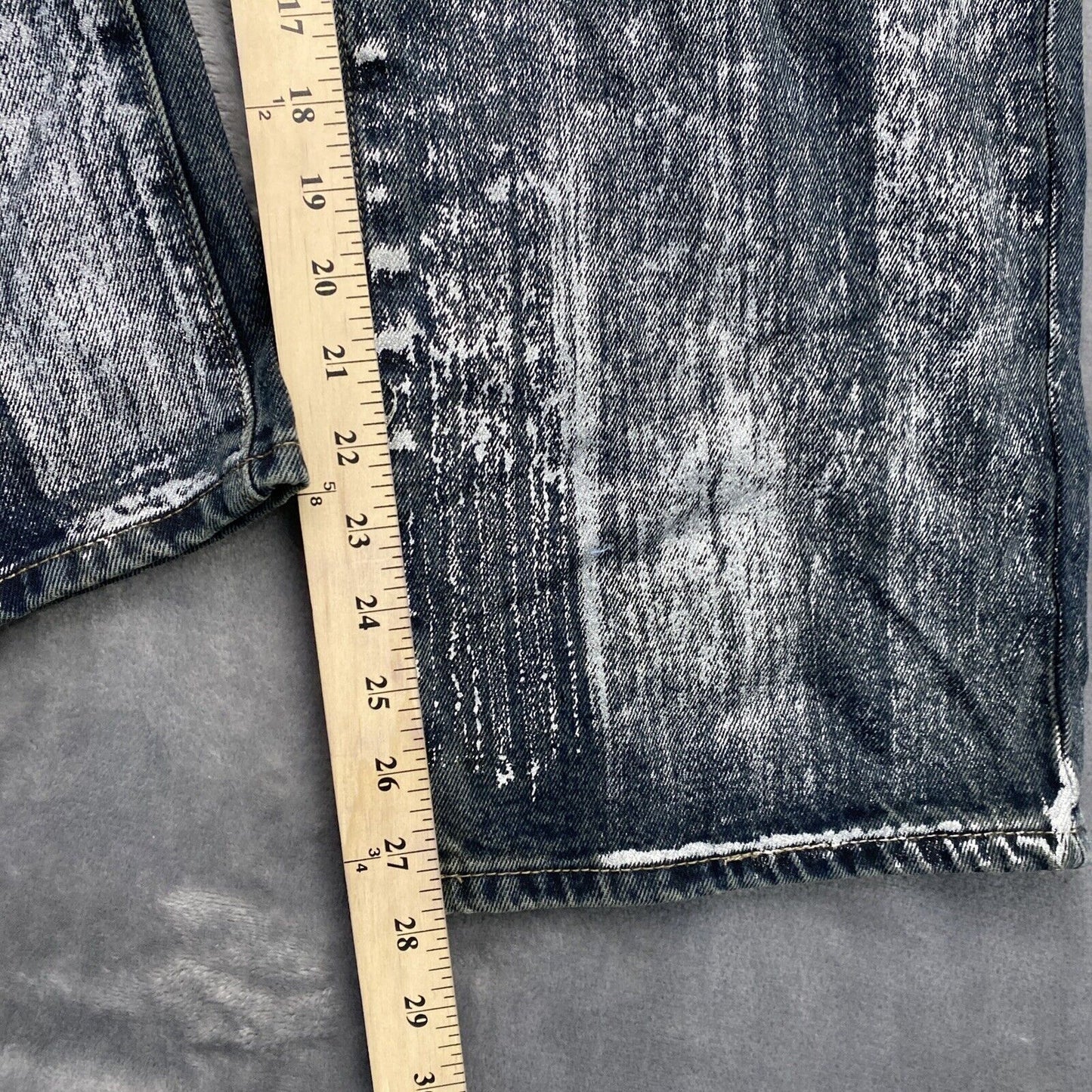 MICAS Denim Jeans Woman’s Size L Dark Wash with Solver Accents Blue Jeans Size L