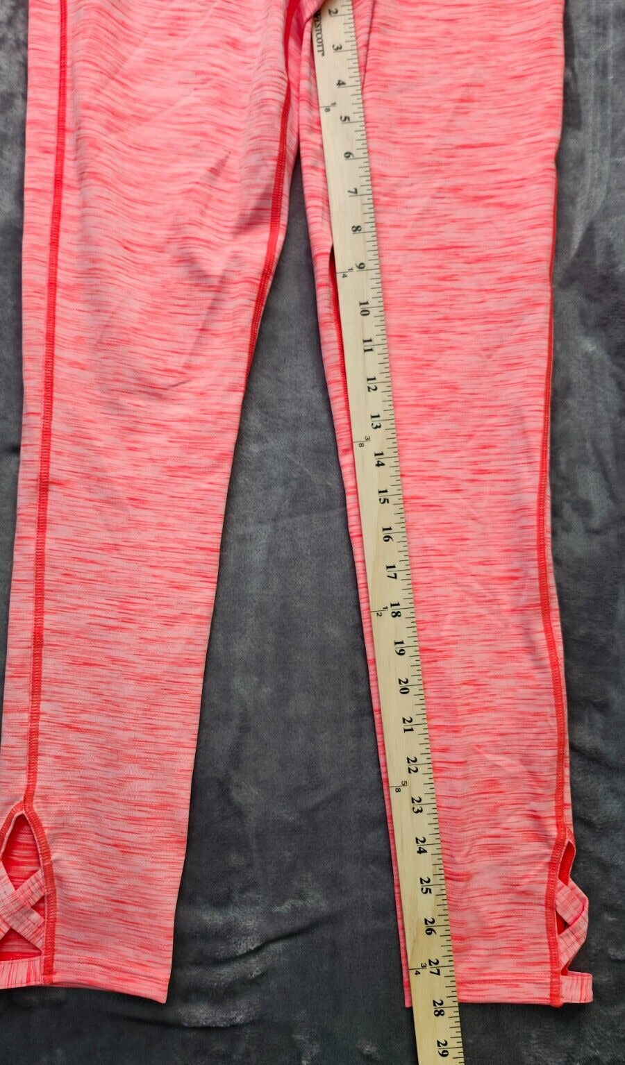NWT Bench Urban Wear Womens Yoga pants Size Small Pink