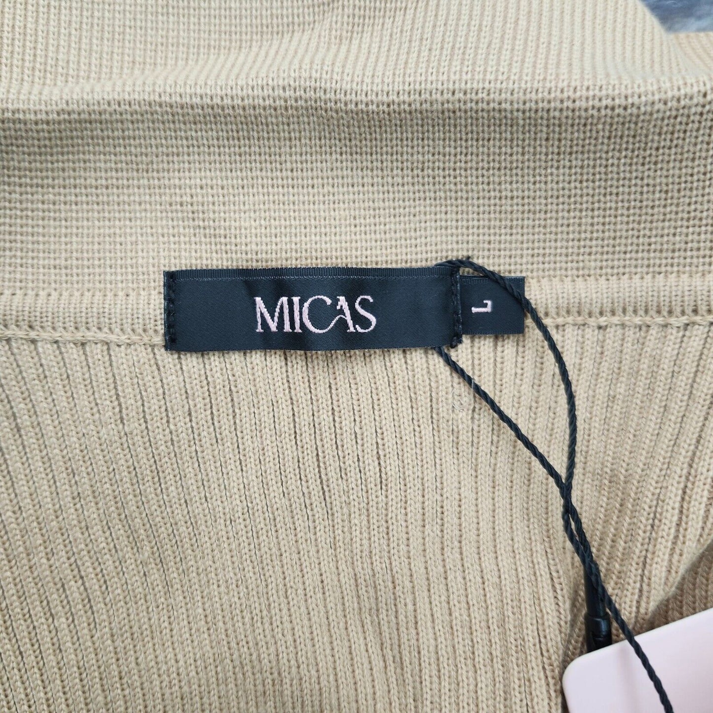 Micas women's ribbed button-front midi dress Large