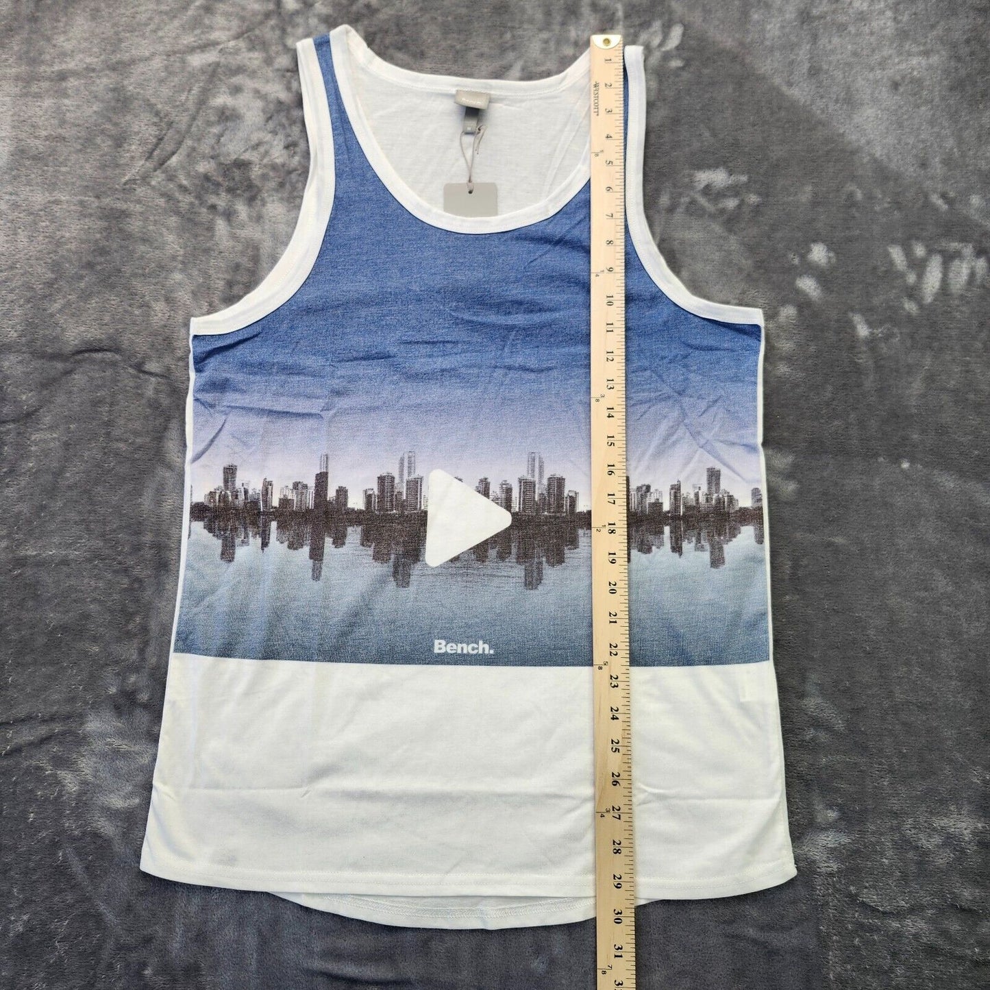 Bench Urban Wear Mens Graphic Tank Top Size Medium White/Blue