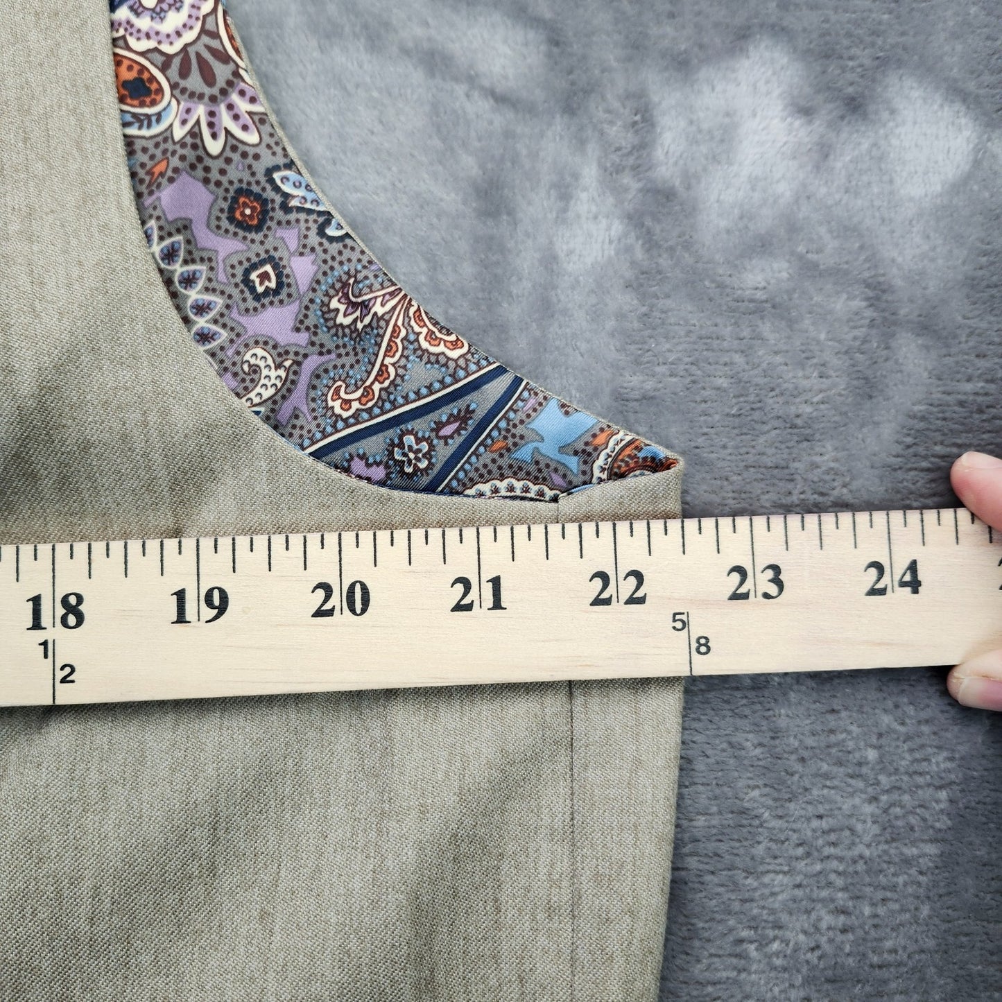 TAYION By Montee Holland Mens Tan Wool Blend Paisley Vest Pike Stitching Large