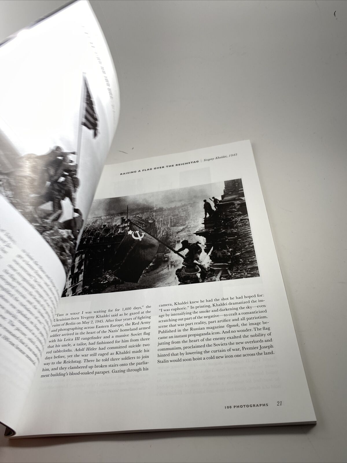 Time Magazine Special Edition 100 Photographs: The Most Influential Images