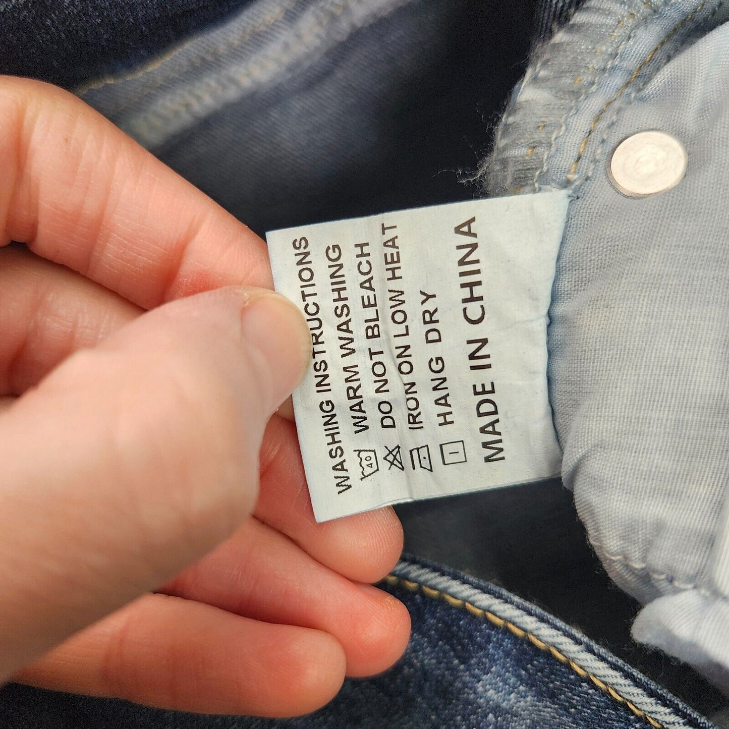Flamingals Women's Straight Leg Faded Blue Jeans Size Small