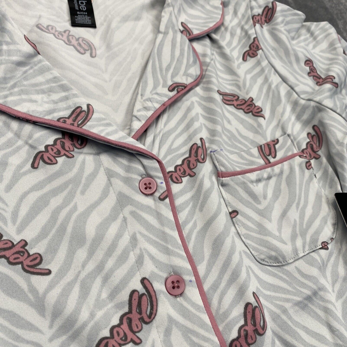bebe Womens Pajama Sets Button Down Shirt and Shorts Sleepwear Blue pink Size XL