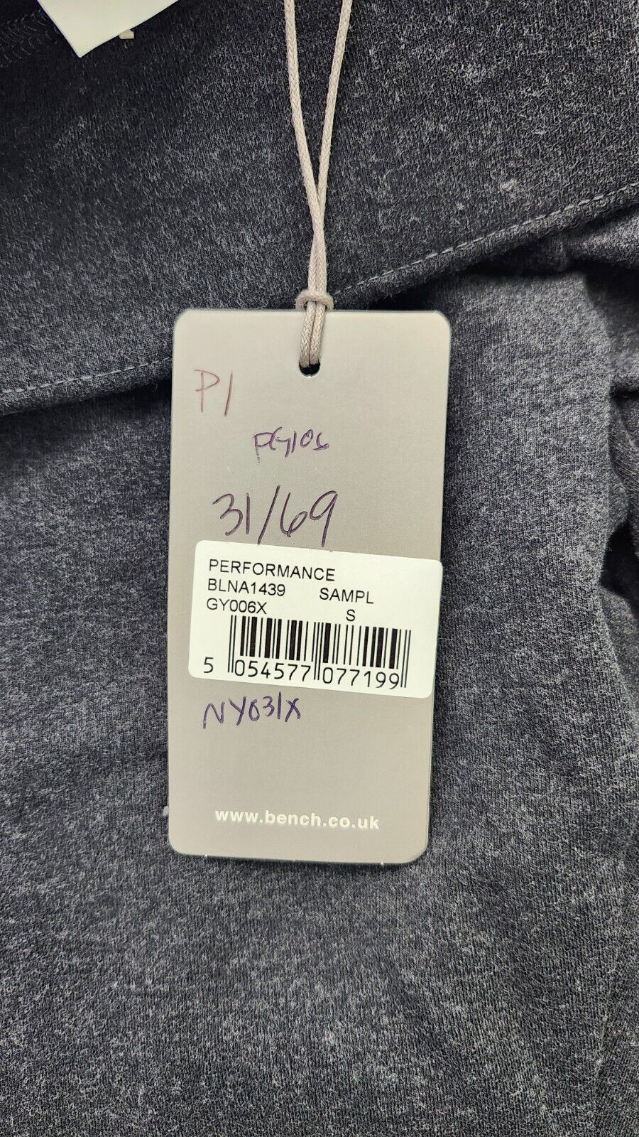 NWT Bench Urban Wear Womens Yoga pants Size Small Gray