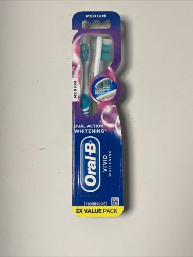 Oral B Vivid Whitening Manual Toothbrushes, Medium Bristles, Twin 2X Value Pack