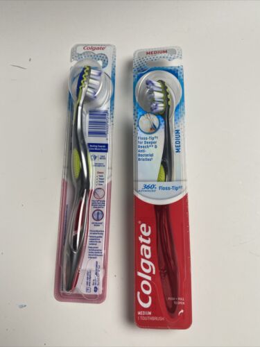 Colgate Advanced Floss-Tip Toothbrush - Medium - 2 Pack