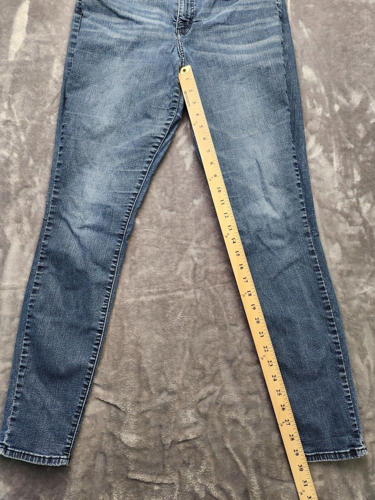 Signature Levi Strauss Totally Shaping Skinny size 32x32