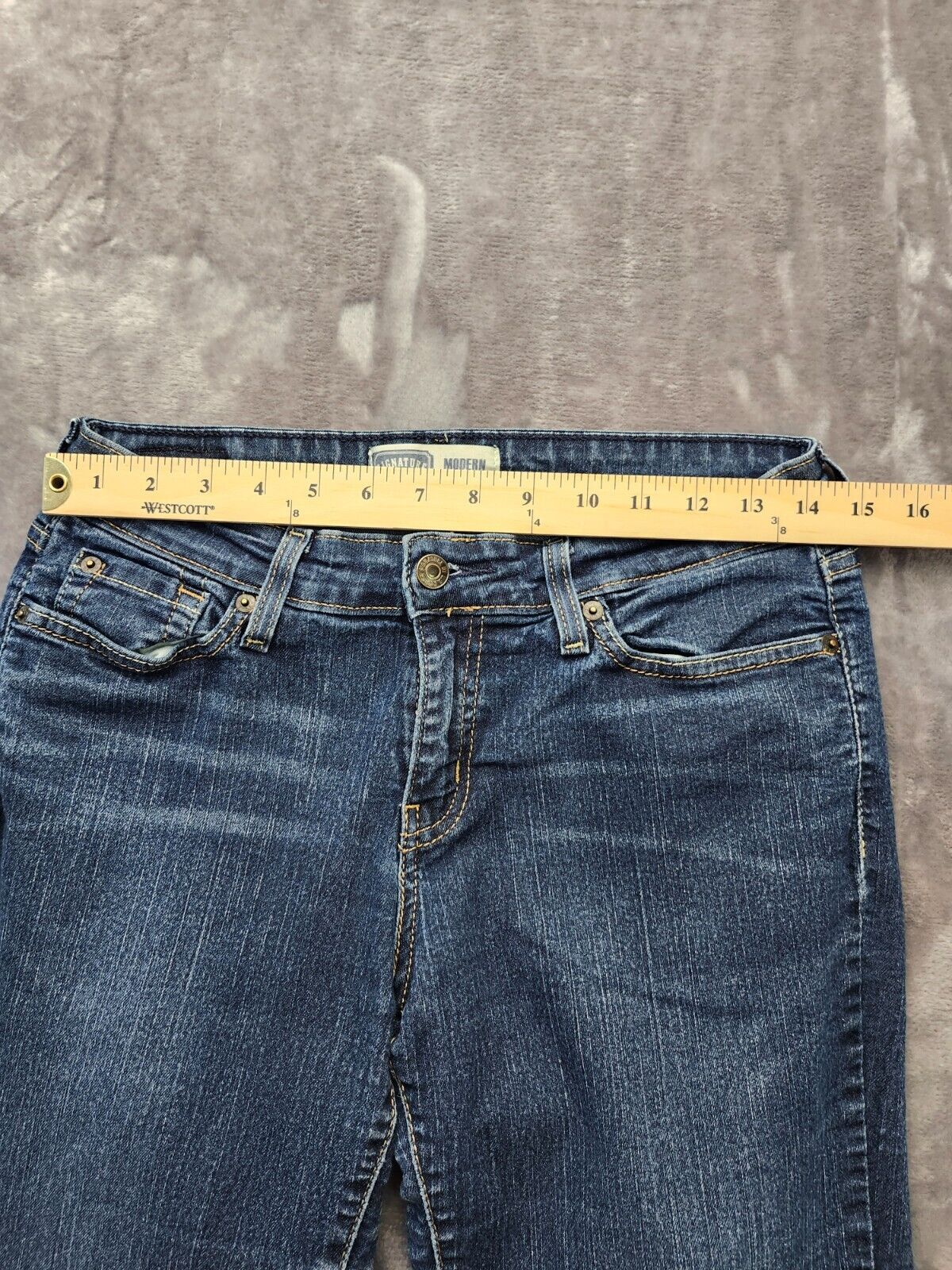 Signature Levi Strauss Modern Straight Jeans 8M