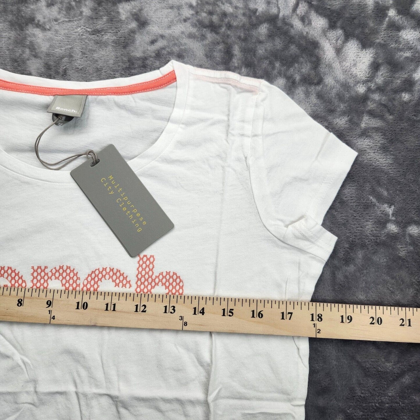 Bench Urban Wear Womens T-Shirt Size Small White Red Logo