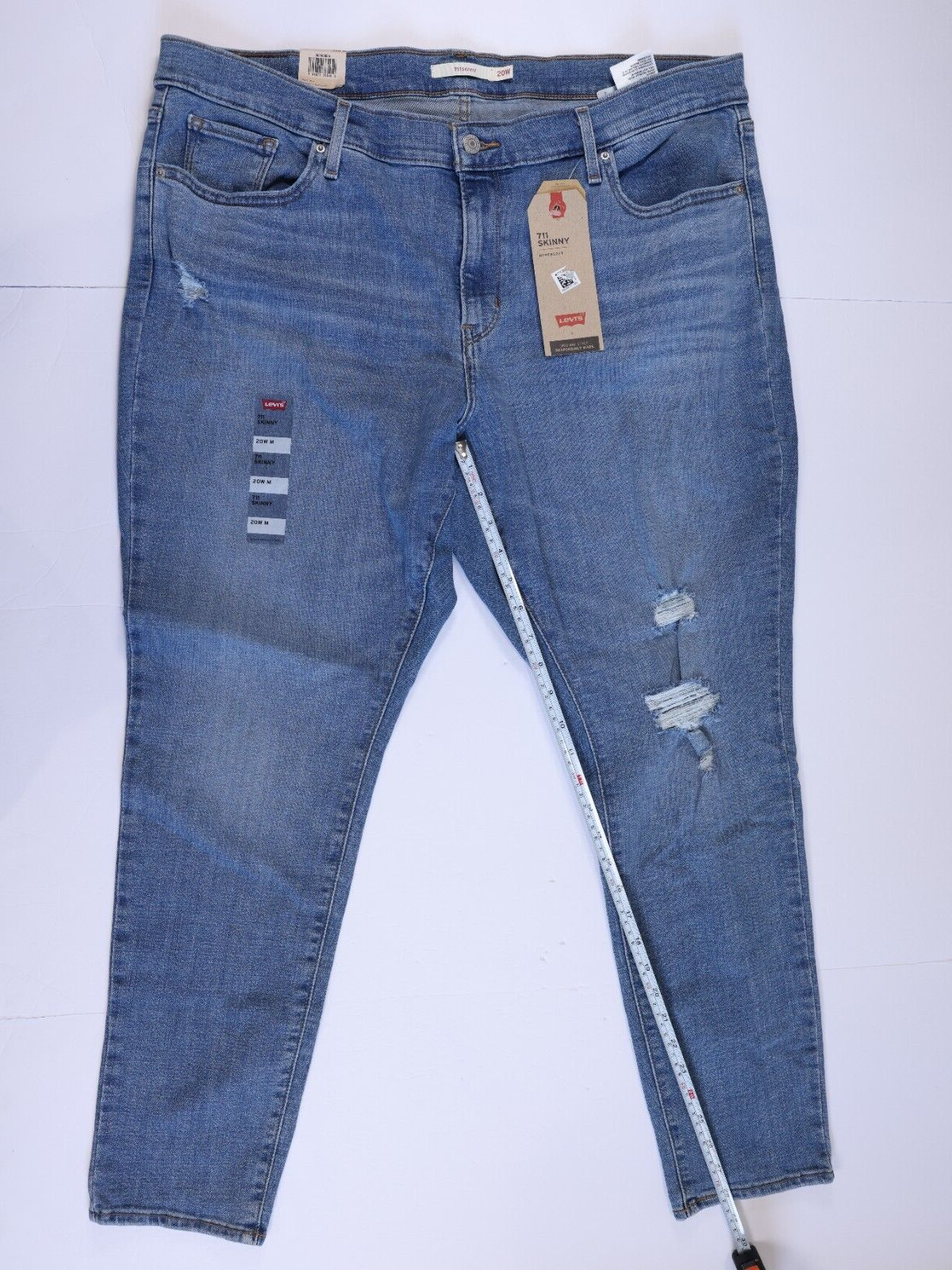 Levis 711 Womens Skinny Mid Rise Slim Through the Hid and Thigh Denim 20W