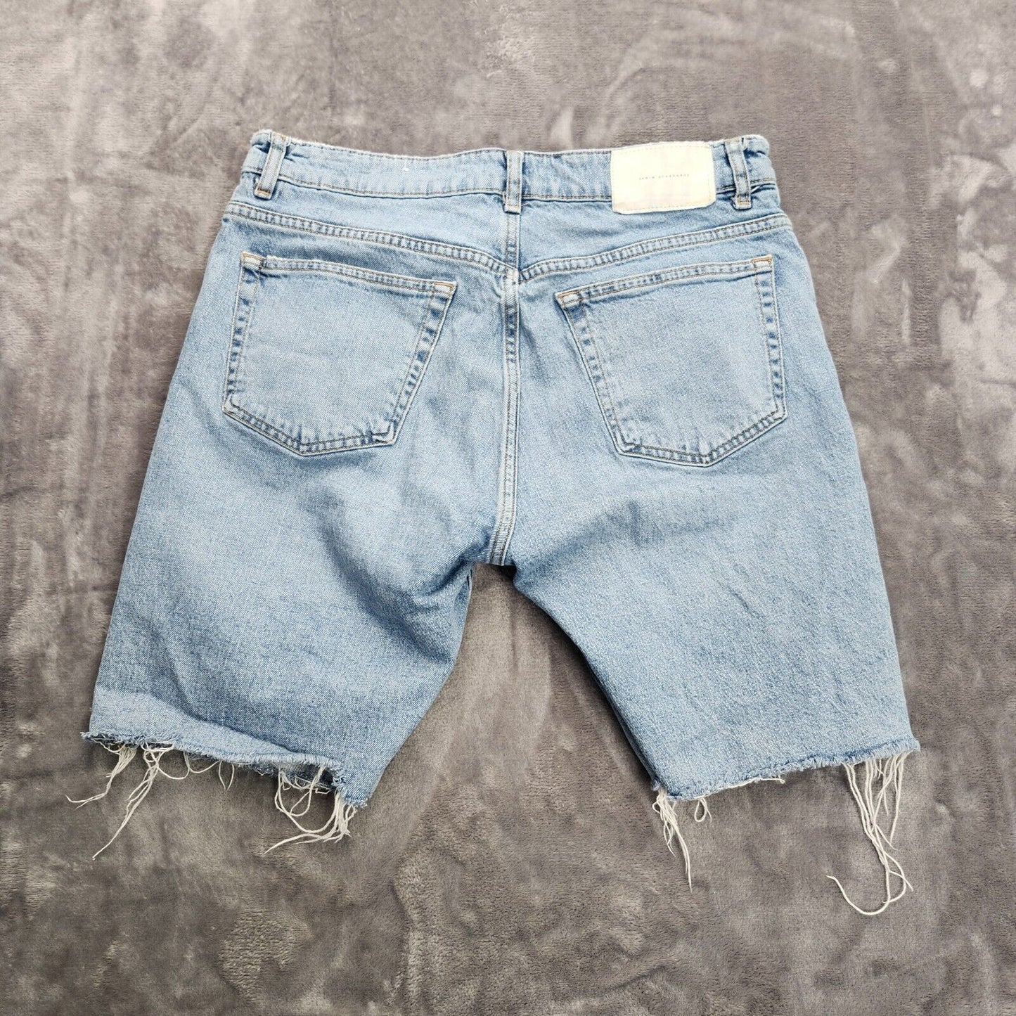 Zara DENIM STANDARDS Cut off long shorts size 32