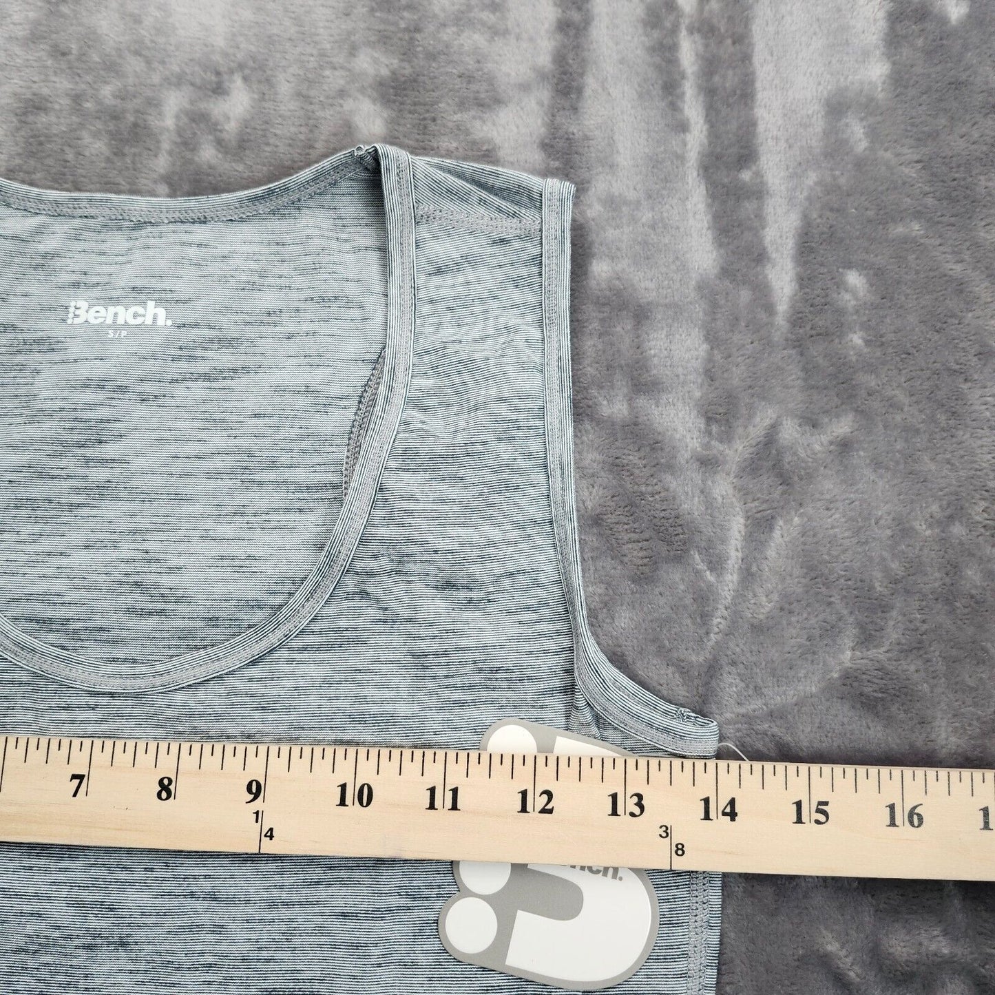 Bench Urban Wear Womens Racerback Tank Top Size Small Gray