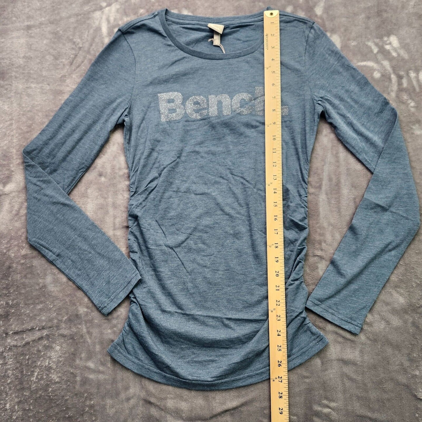 Bench Urban Wear Womens Scoop neck long sleeve Size small Light Blue