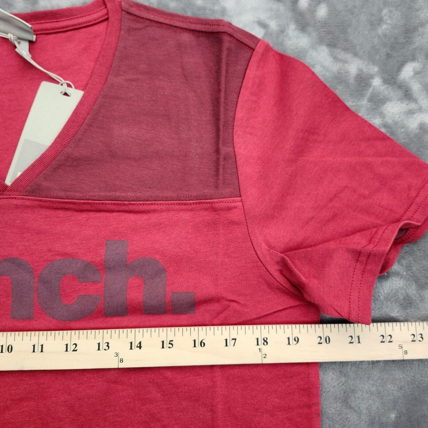 Bench Urbanwear Womens Red Athletic T-Shirt size Medium