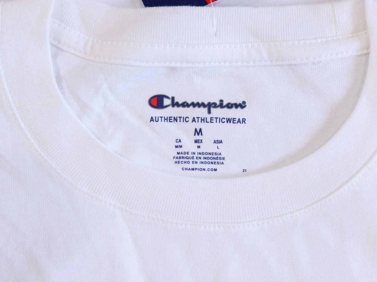 Champion NWT Men’s Size M Classic White 100% Cotton Graphic Logo T-Shirt Tee