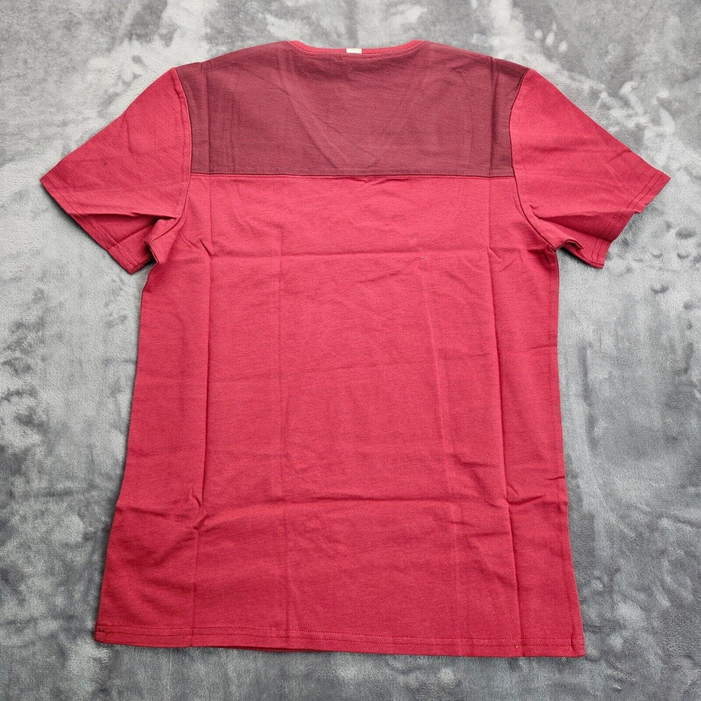 Bench Urbanwear Womens Red Athletic T-Shirt size Medium