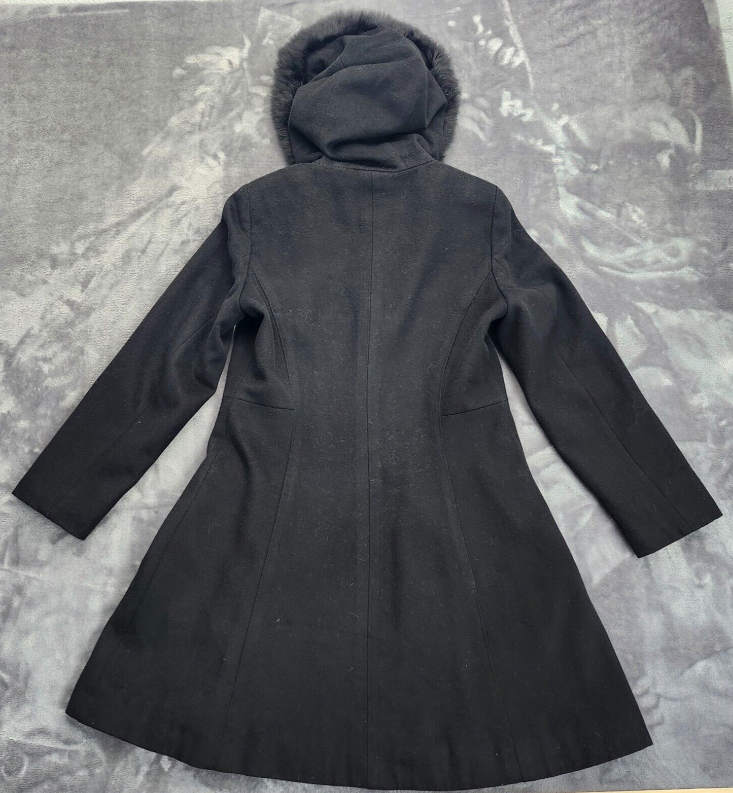 Forecaster of Boston Platinum Black Wool Coat with Real Fox Fur Collar size 2