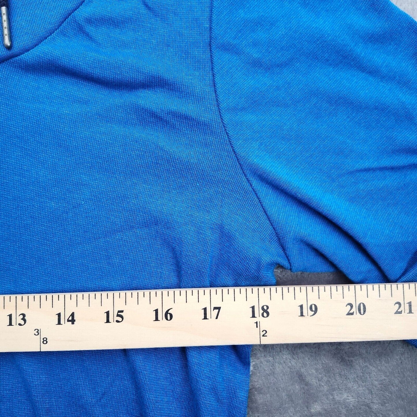 Bench Urbanwear Mens Blue T-Shirt Hoodie Size small