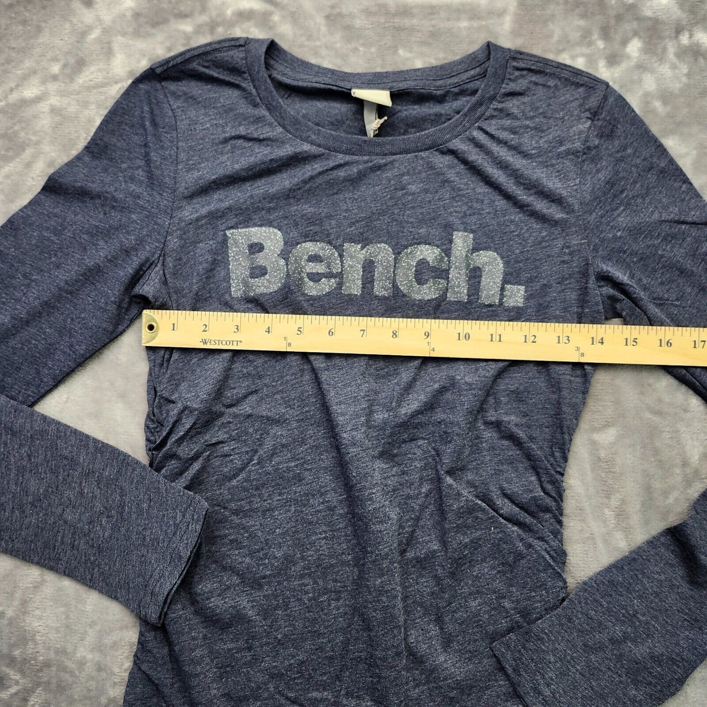 Bench Urban Wear Womens Scoop neck long sleeve Size small Blue