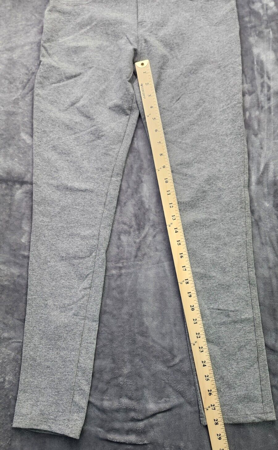 NWT Bench Urban Wear Womens Yoga pants Size Medium Gray