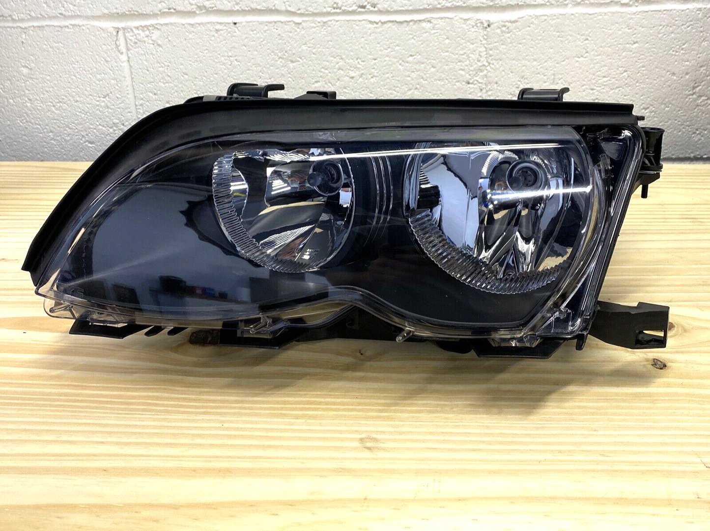 Driver Side Headlight TYC 20-6454-00 Compatible With / Fits 2003-05 BMW 3 Series