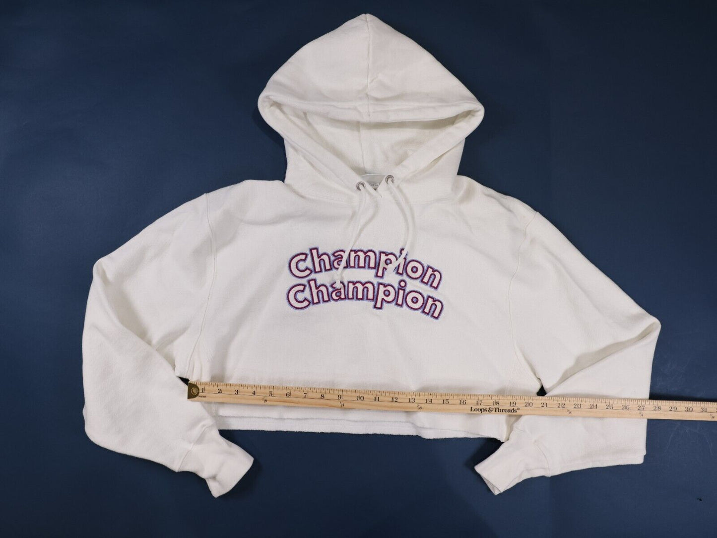 Champion Reverse Weave Sweatshirt Womens Medium White Cropped Hoodie Pullover