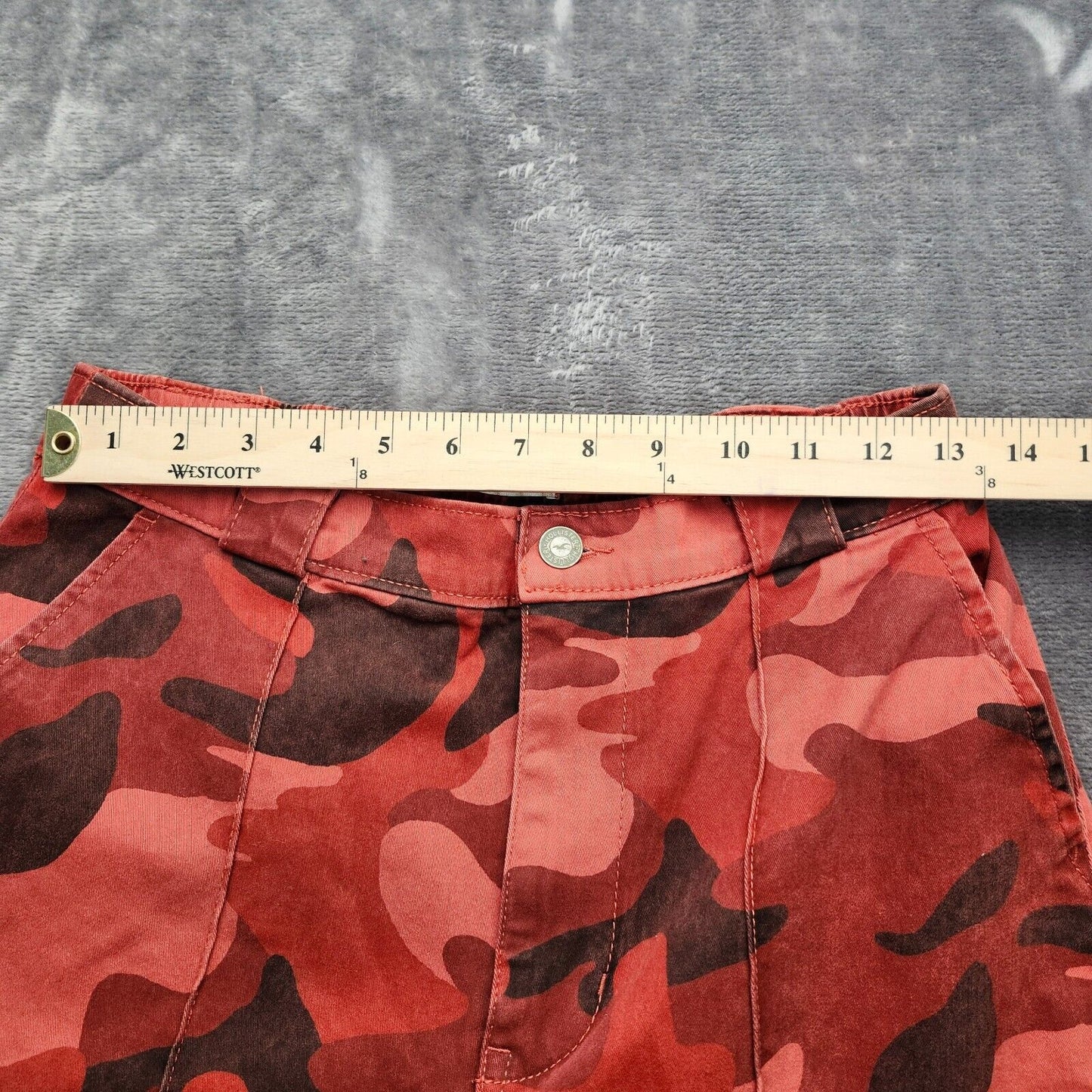 Hollister Womens Red Camo joggers Ultra High-Rise Medium