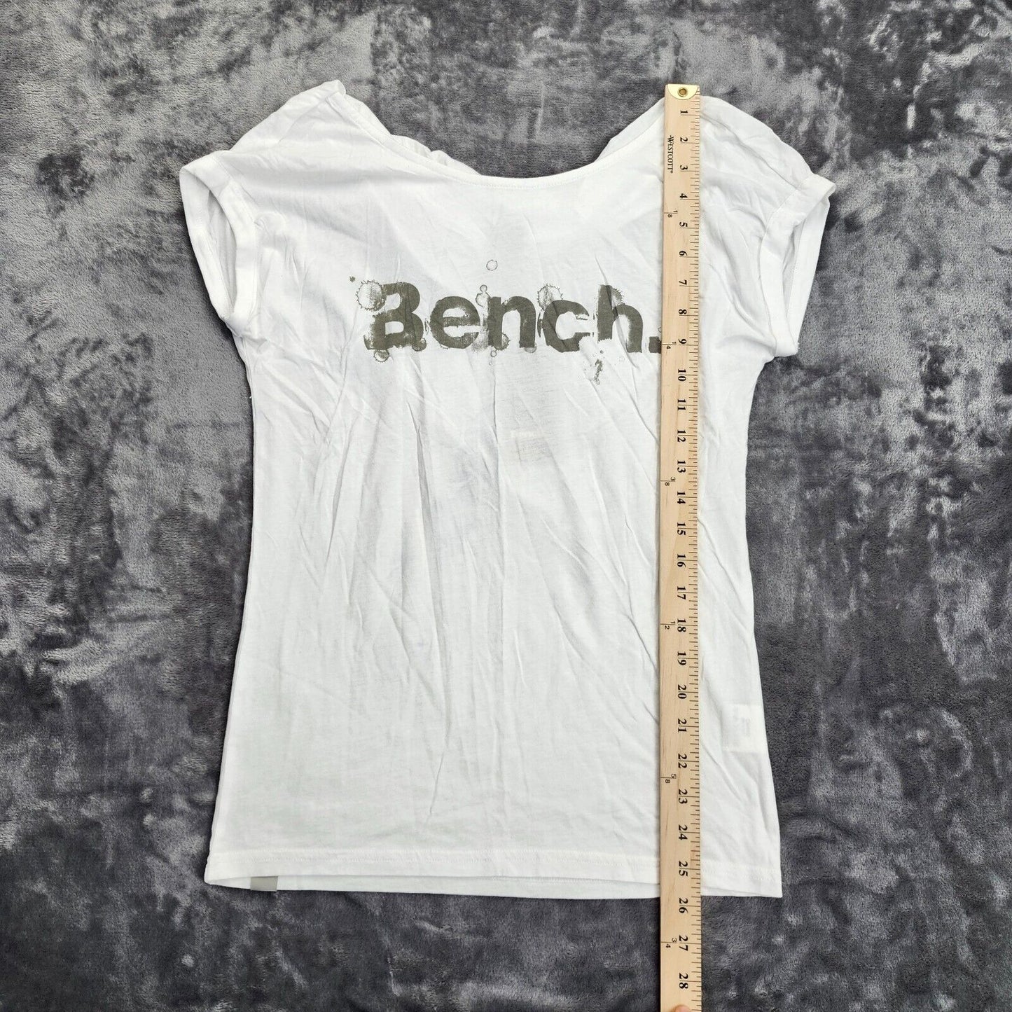 Bench Urban Wear Womens White Cap sleeve T-Shirt with Grunge Logo Size Small